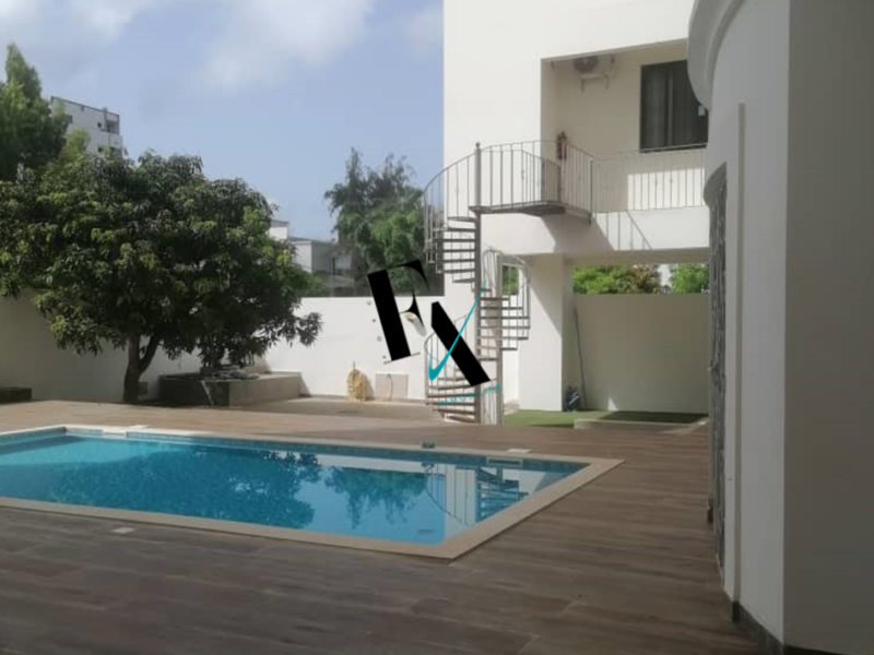 Appartement F5 - Almadies