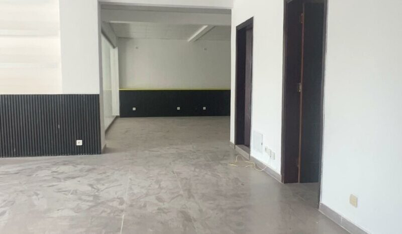 Plateau de Bureau à louer cité Keur Gorgui