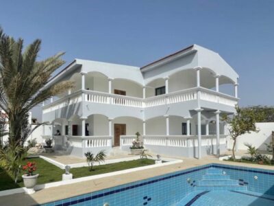 Villa à vendre à Ndayanne